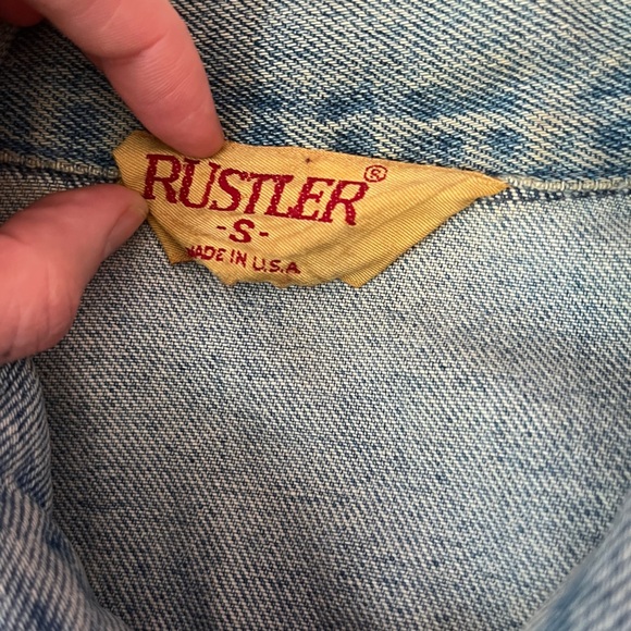 Rustler Light Denim Jacket - Picture 4 of 7